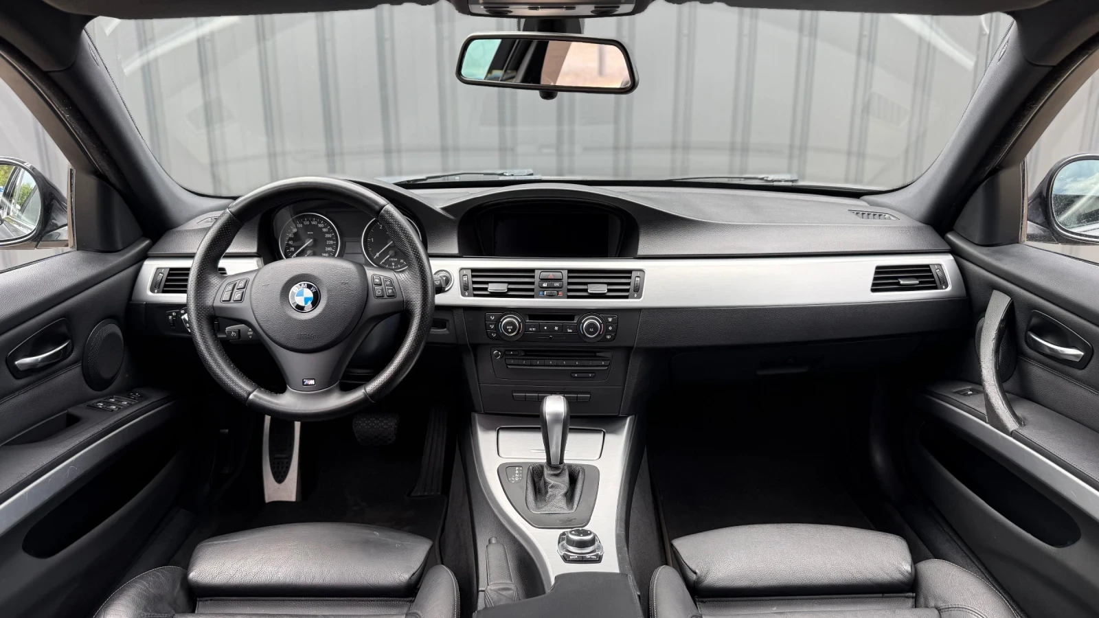 BMW 330 M-PACK X-DRIVE , снимка 9 - Автомобили и джипове - 54583745