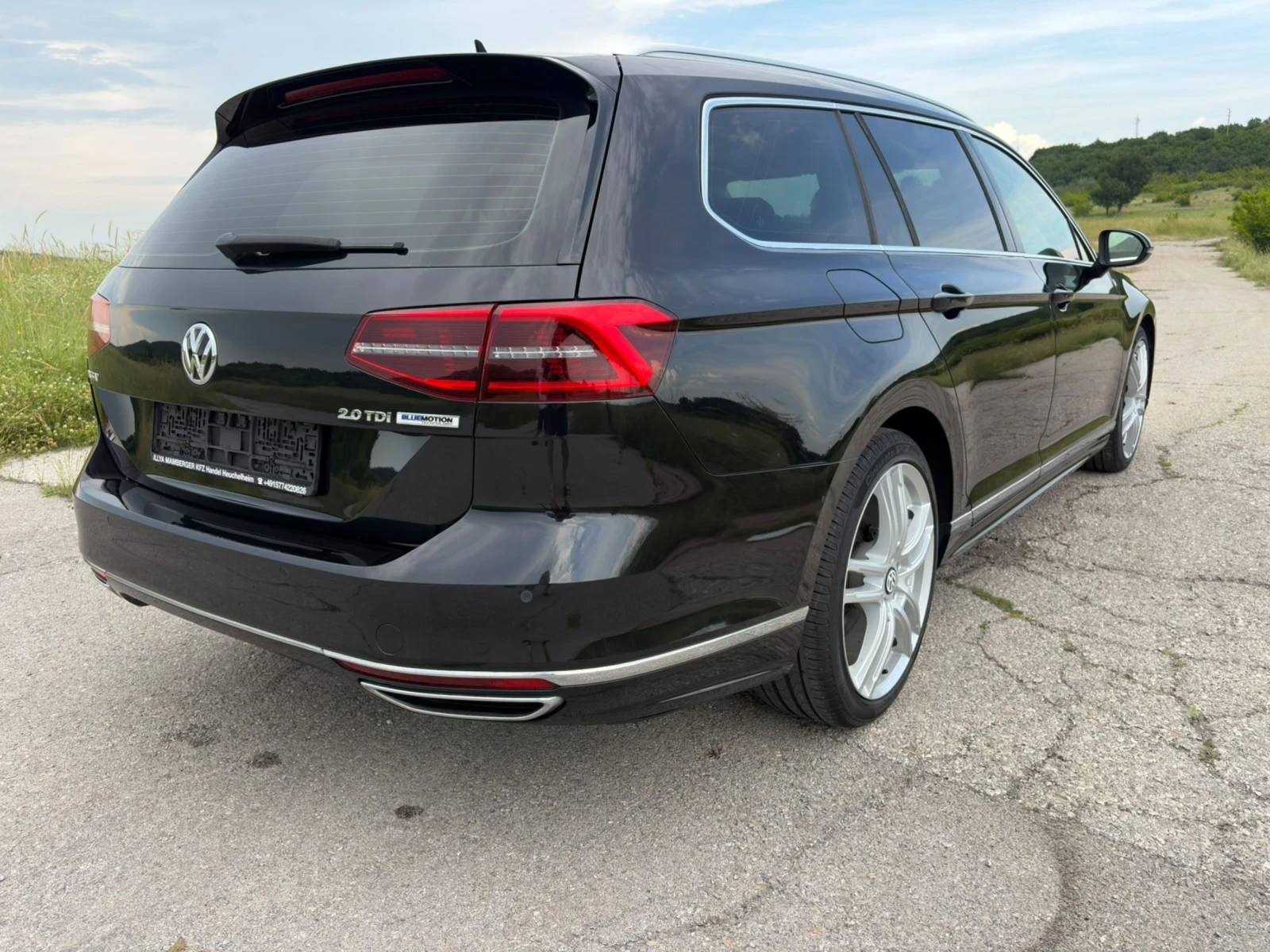 VW Passat 2.0 TDI, R-LINE, 150 к.с, снимка 5 - Автомобили и джипове - 54804214