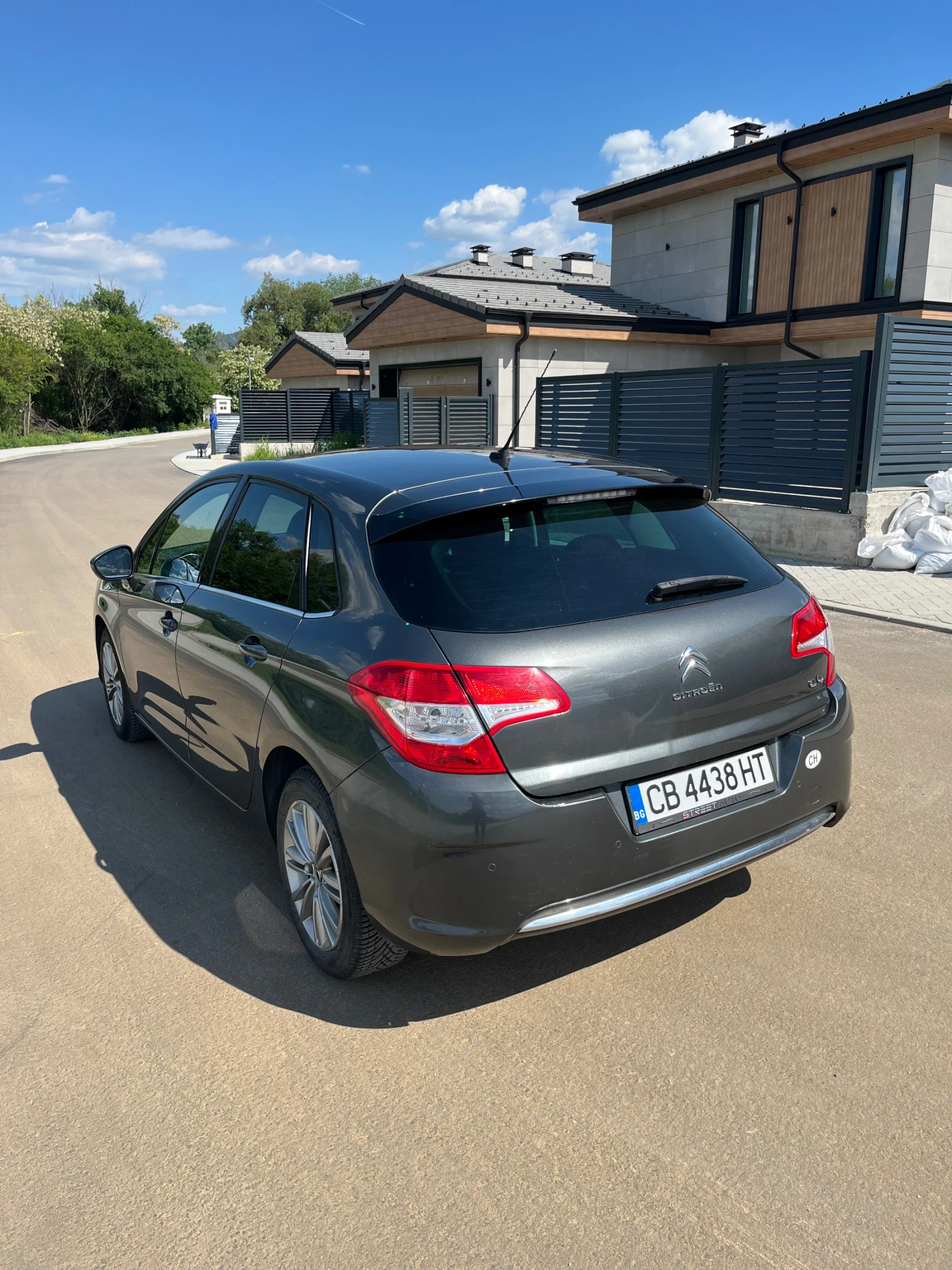 Citroen C4 1.6 СМЕНЕНА ВЕРИГА, снимка 4 - Автомобили и джипове - 54873684