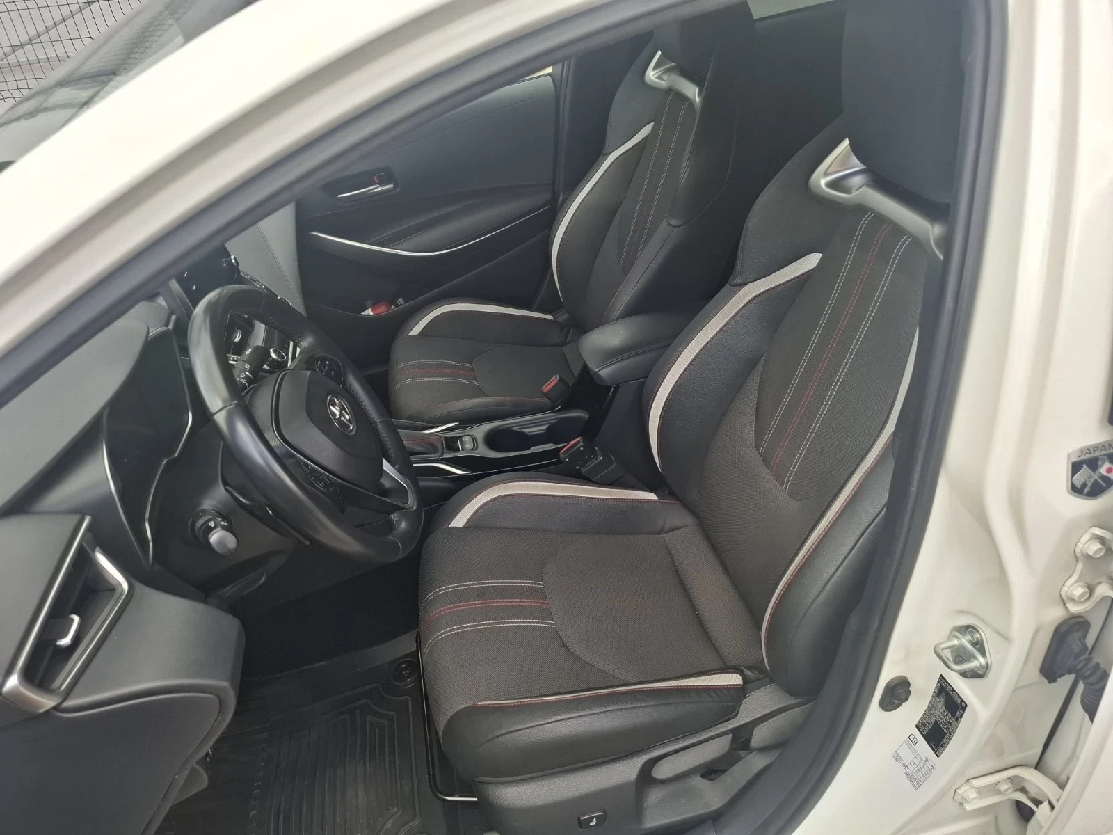 Toyota Corolla, снимка 7 - Автомобили и джипове - 54901532