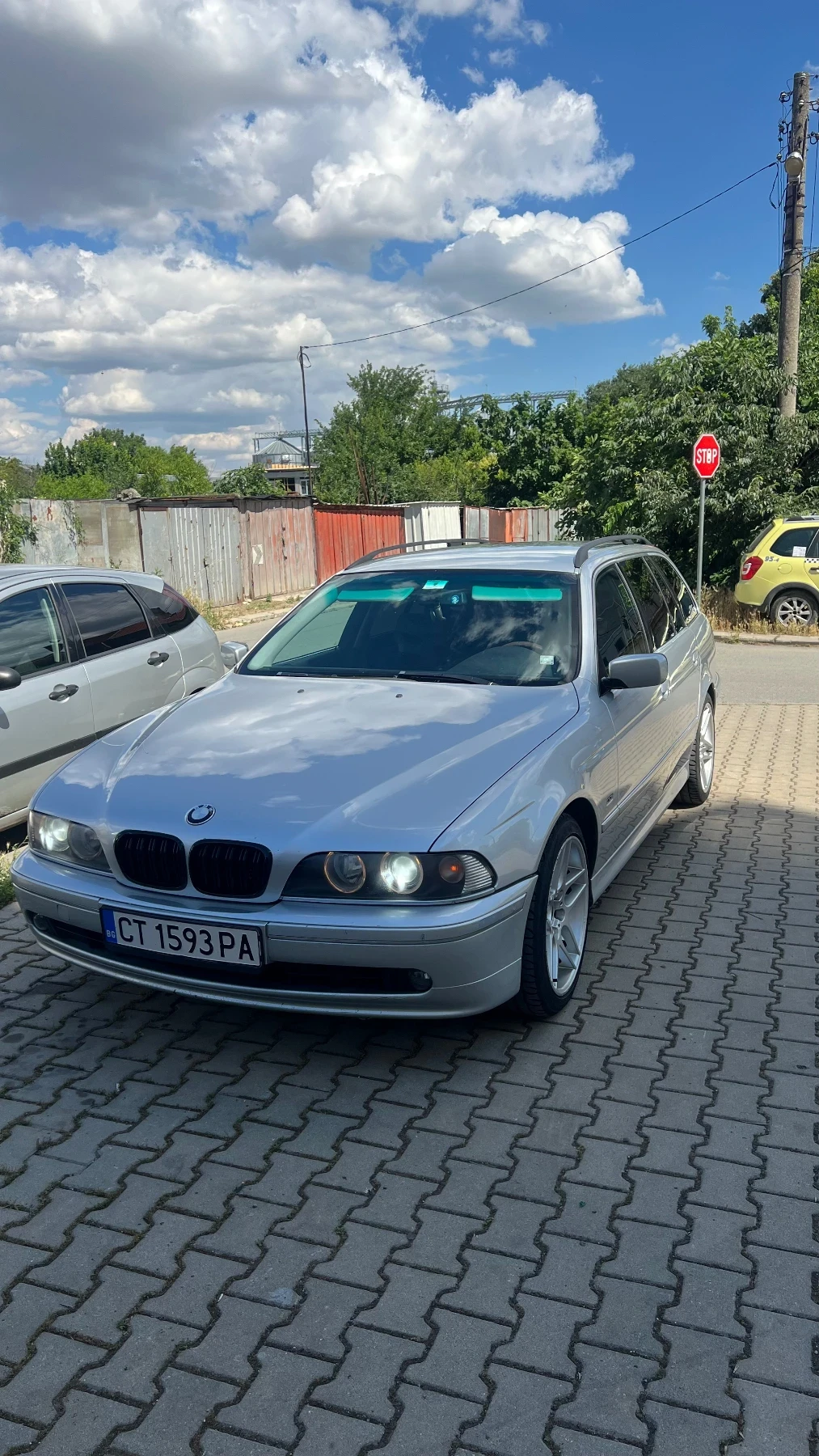 BMW 525