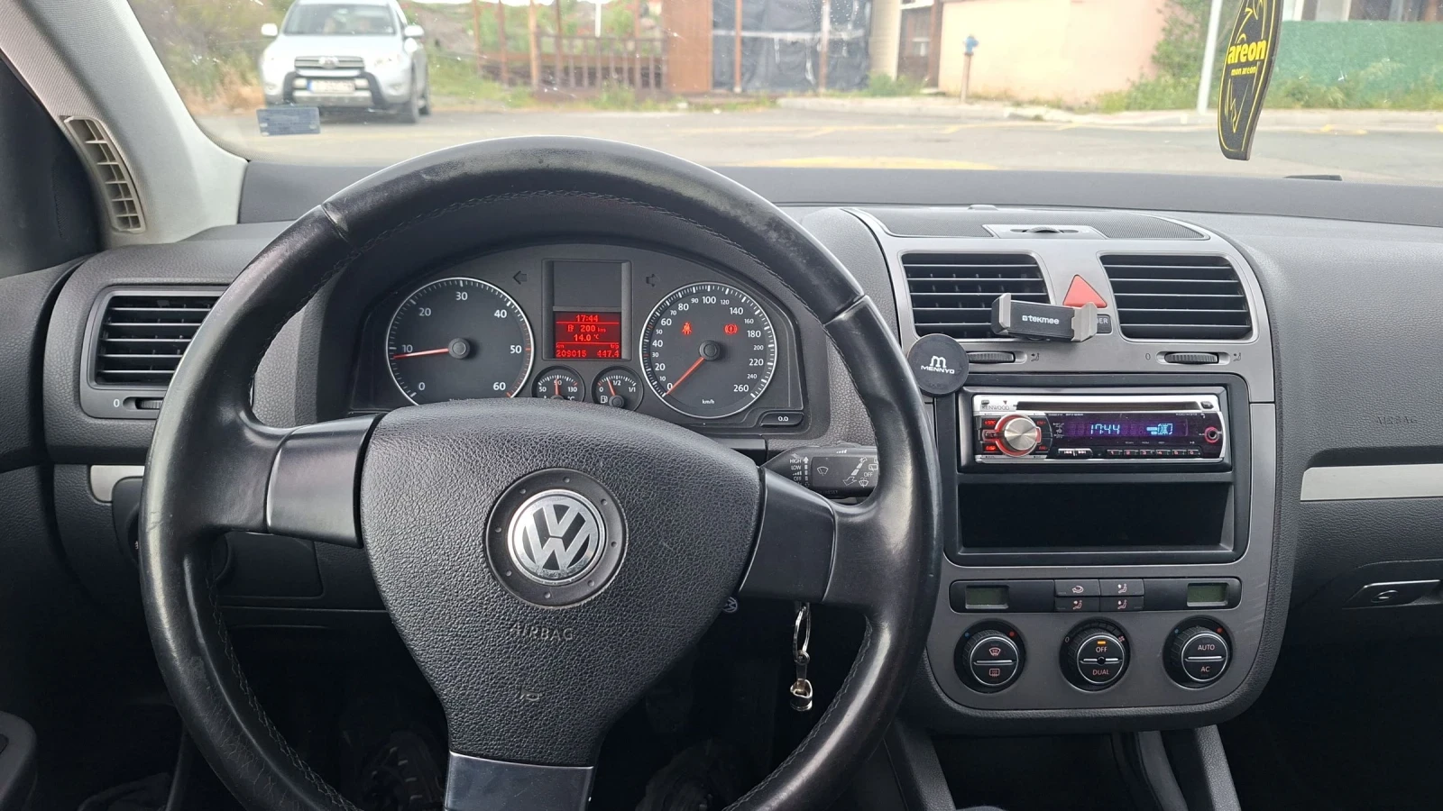 VW Golf, снимка 7 - Автомобили и джипове - 55007222