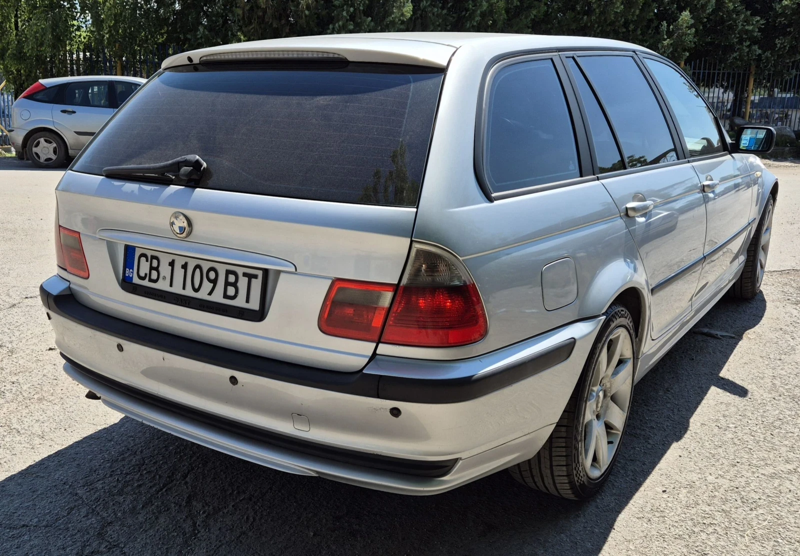 BMW 320, снимка 5 - Автомобили и джипове - 55067345