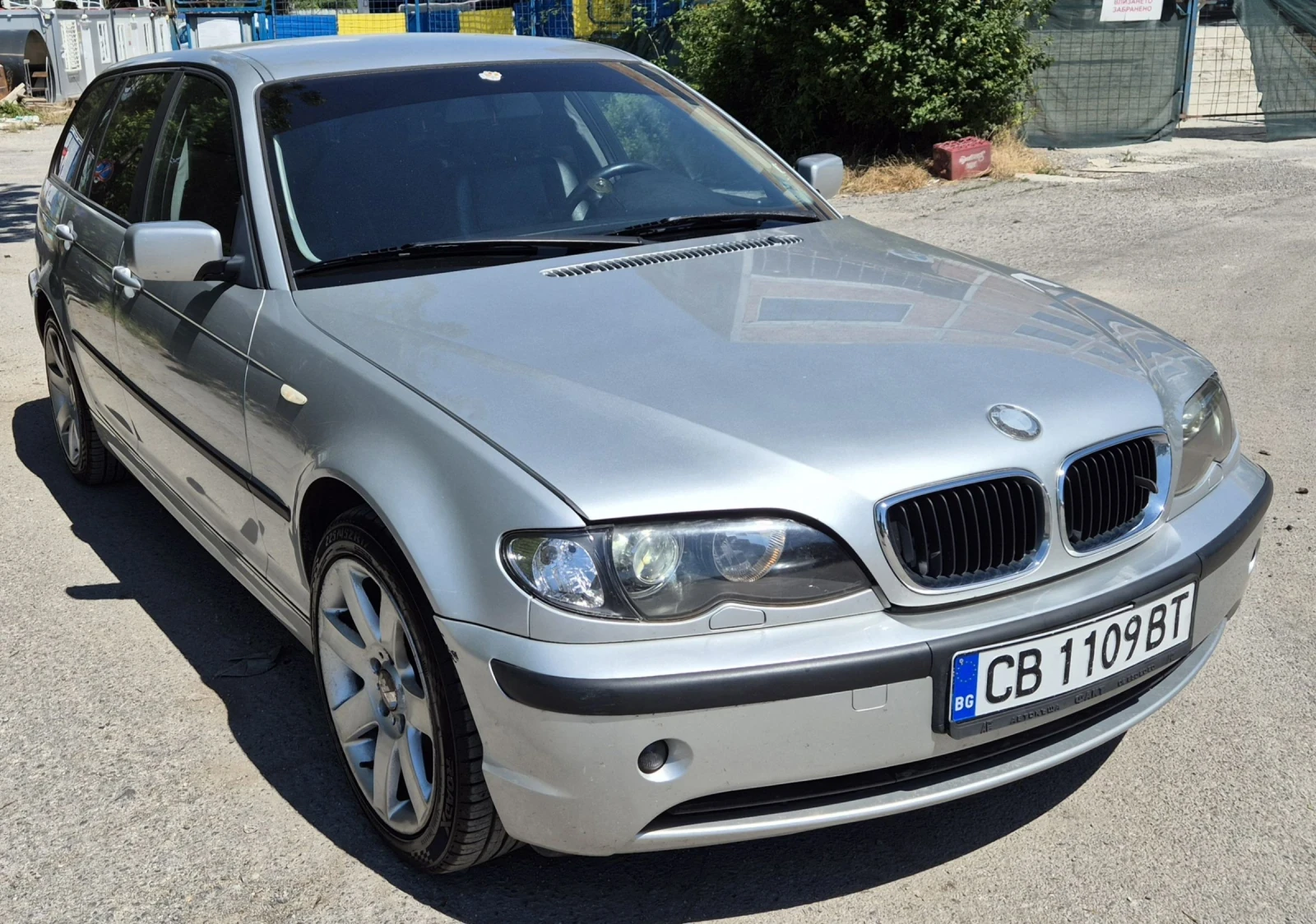 BMW 320, снимка 3 - Автомобили и джипове - 55067345