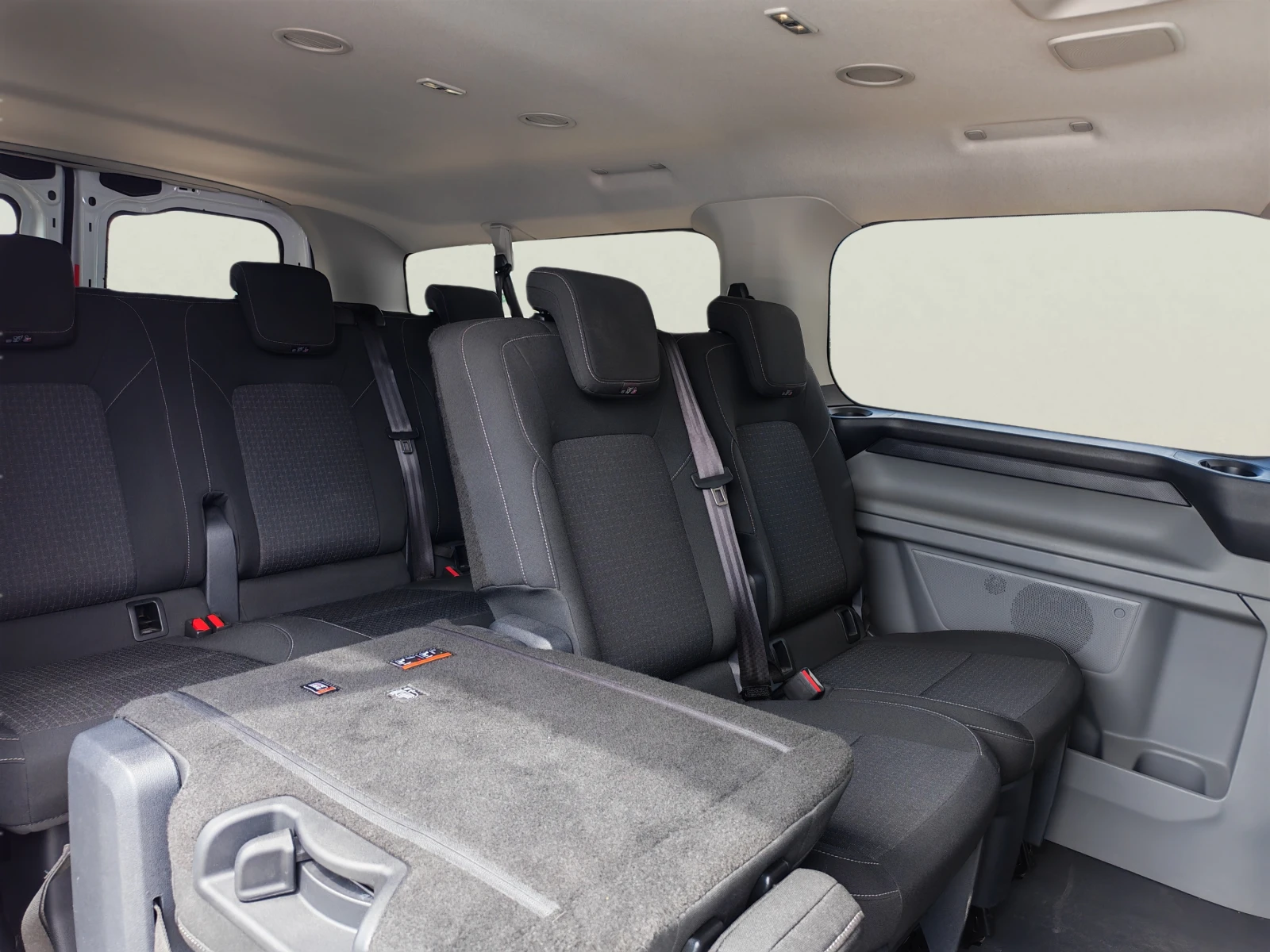 Ford Transit Custom 2.0 TDCi, снимка 10 - Автомобили и джипове - 55138885