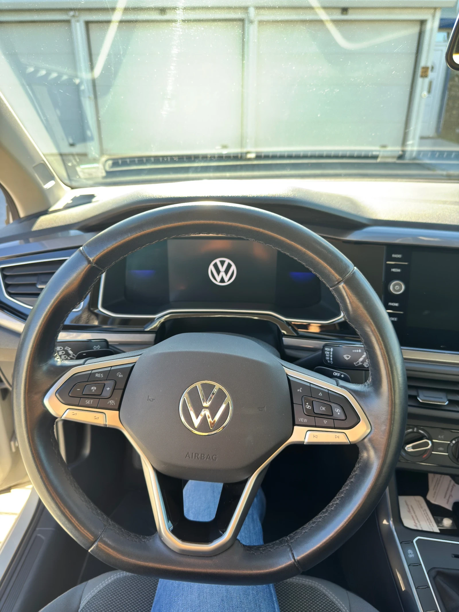 VW Polo VI DSG Facelift, снимка 8 - Автомобили и джипове - 56404030