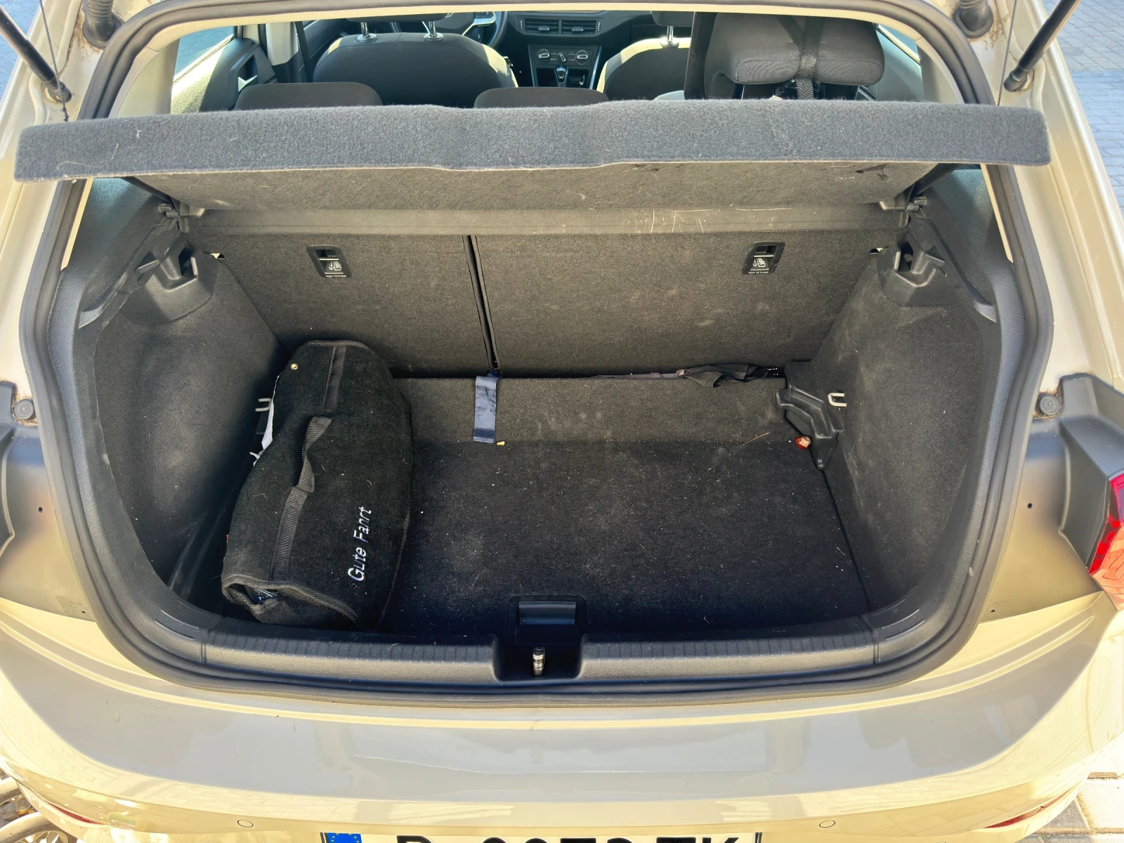 VW Polo VI DSG Facelift, снимка 14 - Автомобили и джипове - 56404030