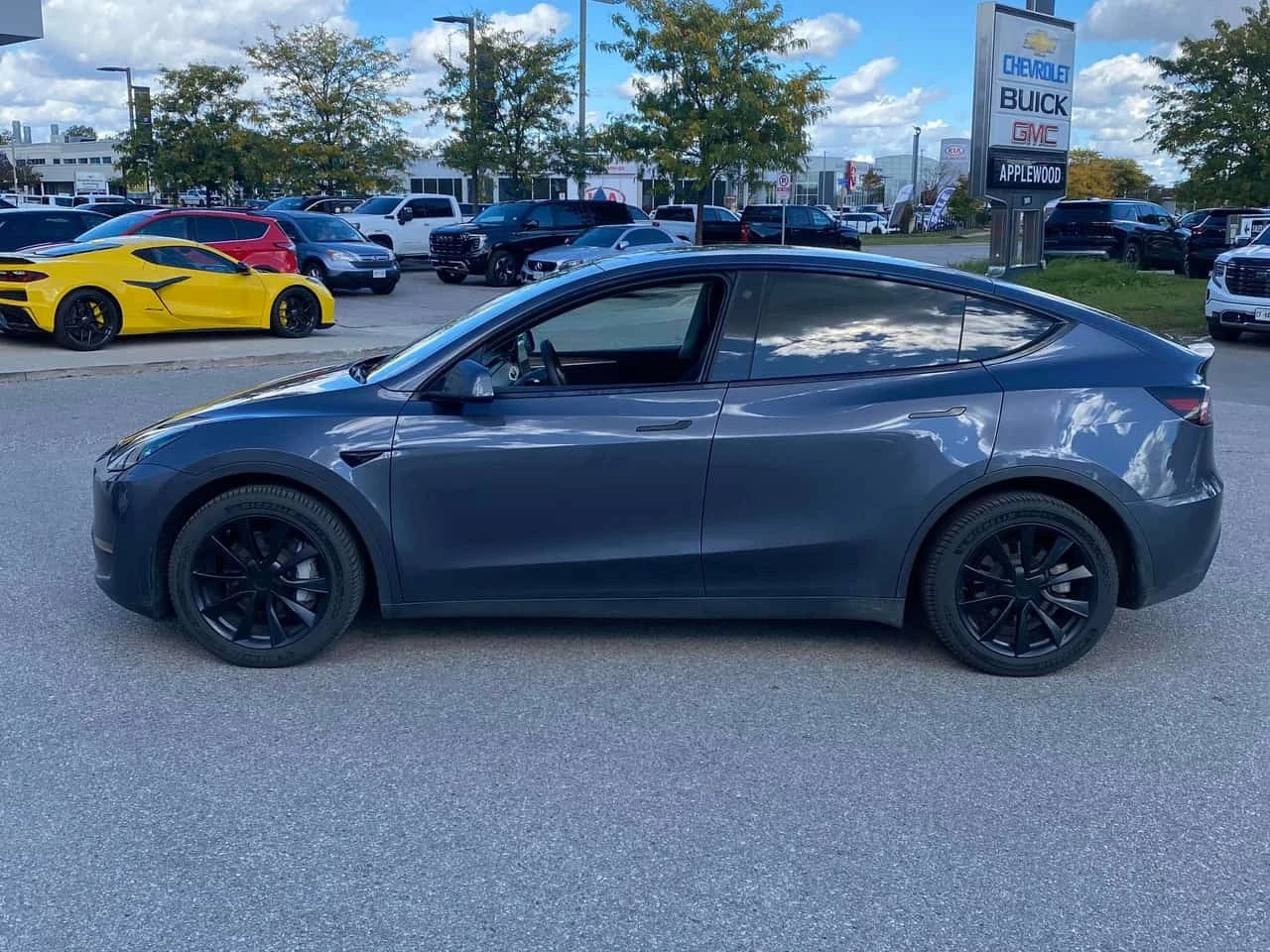 Tesla Model Y * Long Range * CARFAX * ��� ������������ ������ | Mobile.bg � ����������� 2