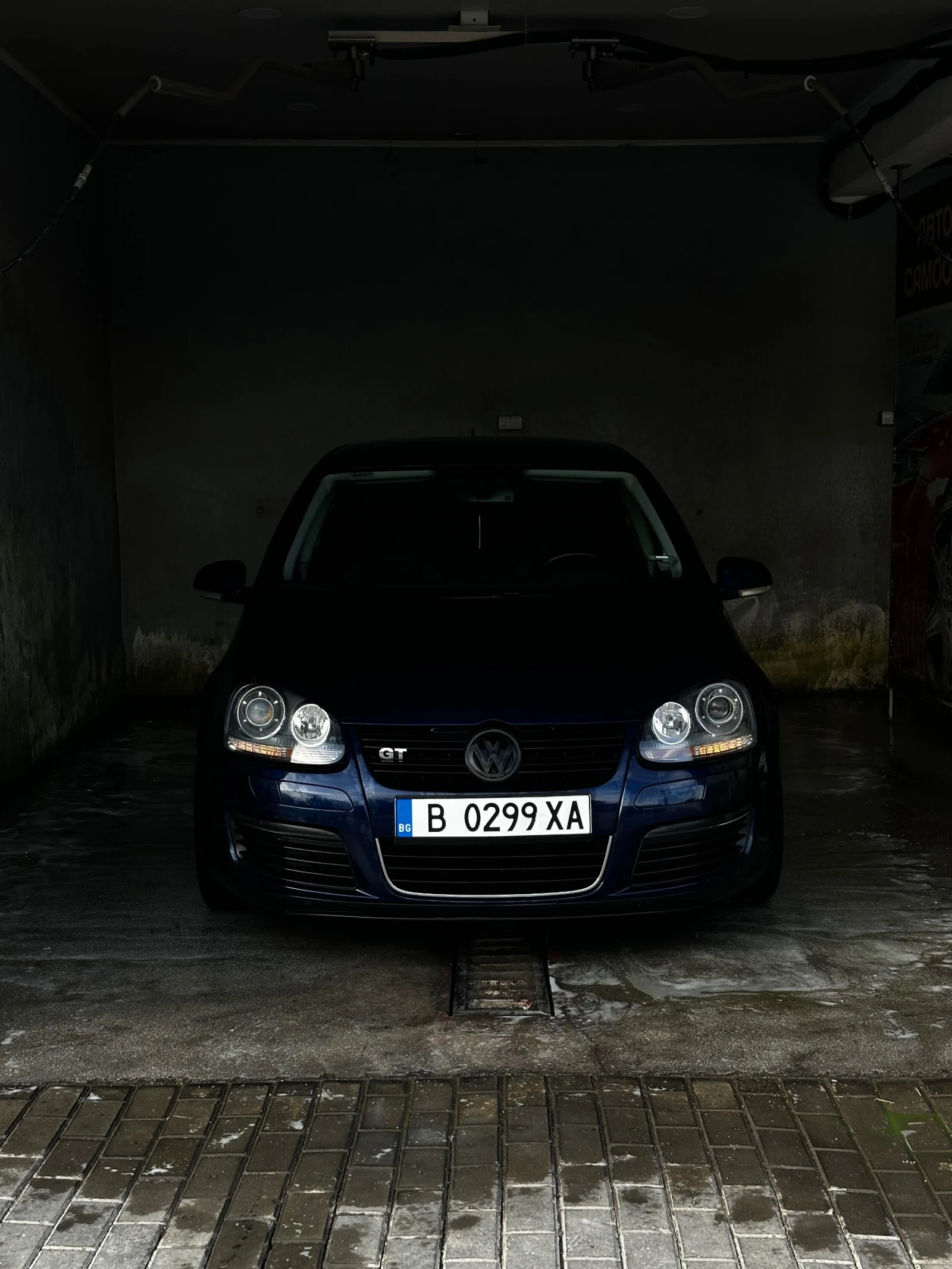 VW Golf, снимка 2 - Автомобили и джипове - 56678057