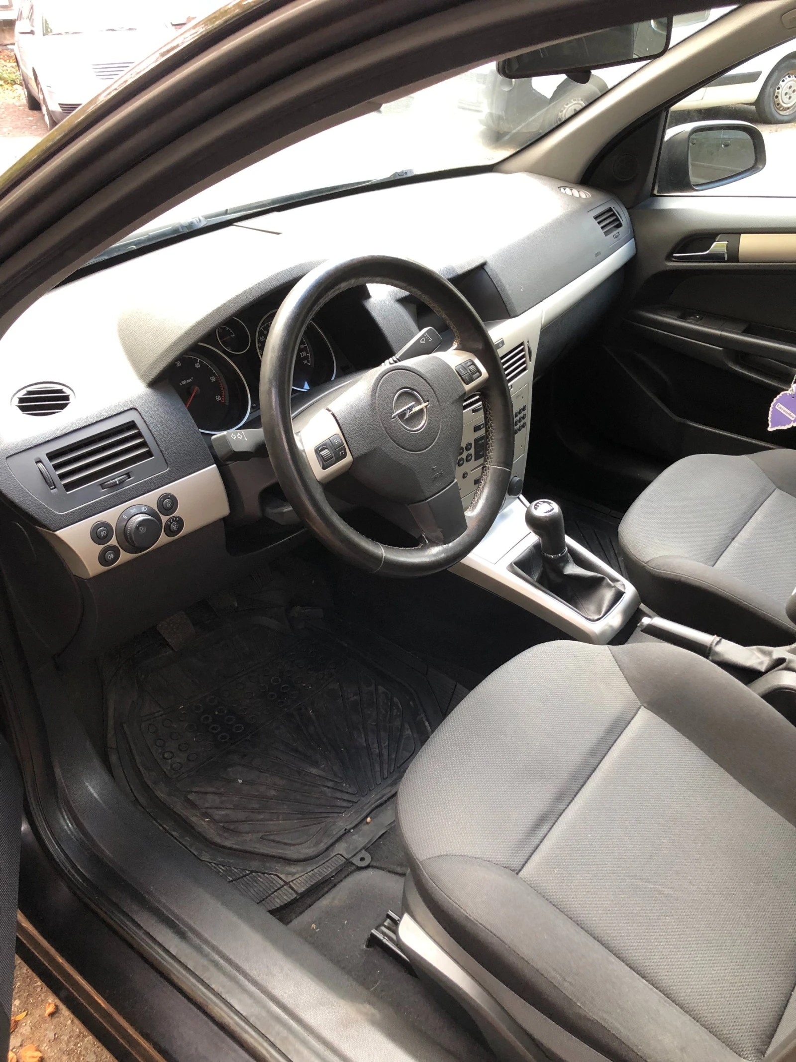 Opel Astra, снимка 11 - Автомобили и джипове - 56697888