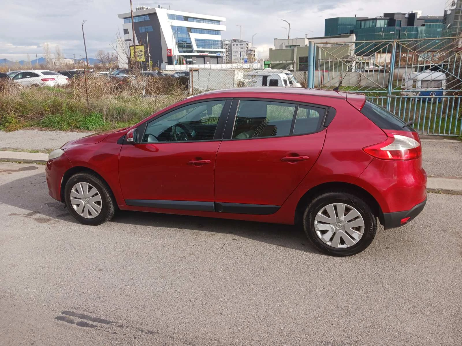 Renault Megane, снимка 3 - Автомобили и джипове - 56739624