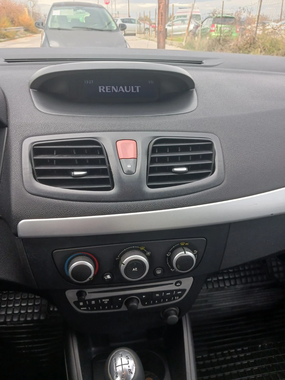 Renault Megane, снимка 5 - Автомобили и джипове - 56739624