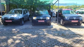 Dacia Duster 1.6i 4x4 климатик, снимка 9