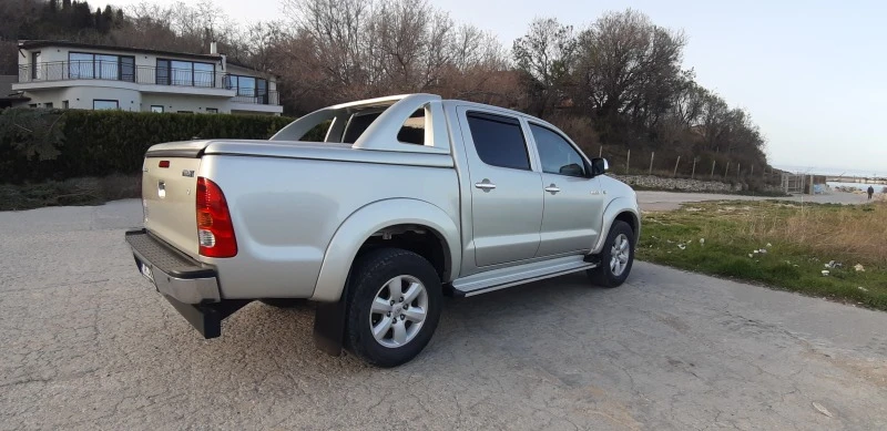 Toyota Hilux D4D 3.0 от България , снимка 9 - Автомобили и джипове - 45483716