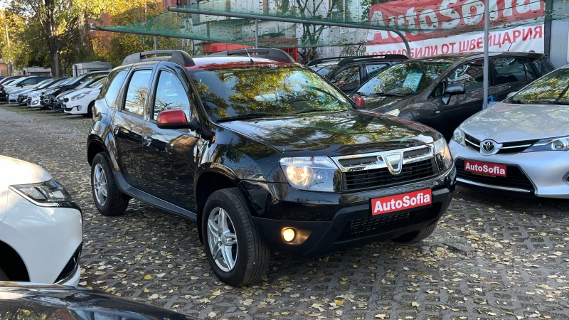 Dacia Duster 1.6i, 4x4, климатик, SPORT EDITION, снимка 1 - Автомобили и джипове - 46847582