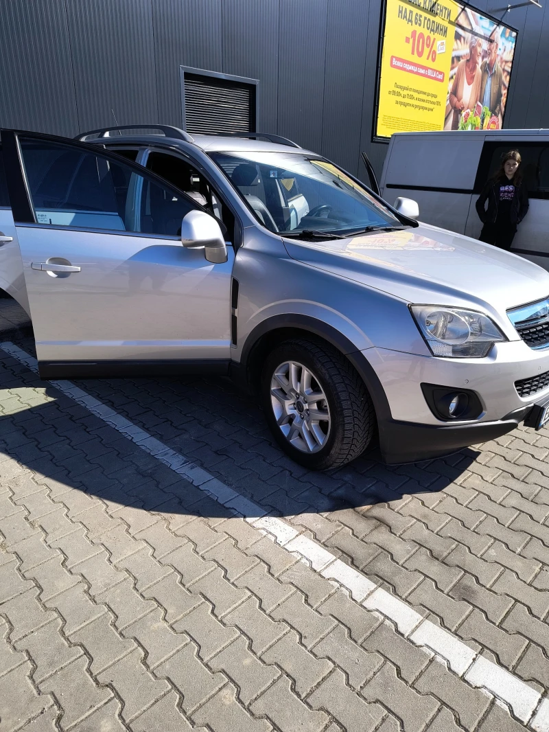 Opel Antara, снимка 4 - Автомобили и джипове - 49419441