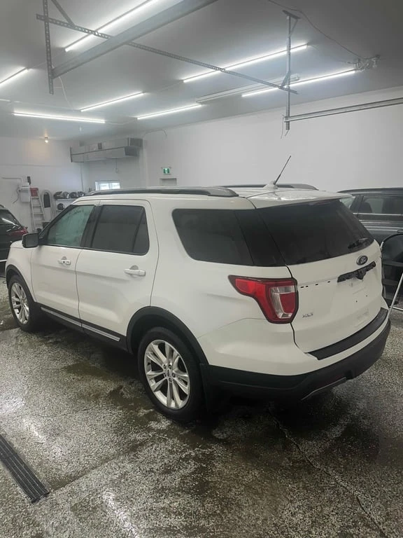Ford Explorer 2019 XLT AWD * БЕЗ ПЪРВОНАЧАЛНА ВНОСКА, снимка 6 - Автомобили и джипове - 53162951