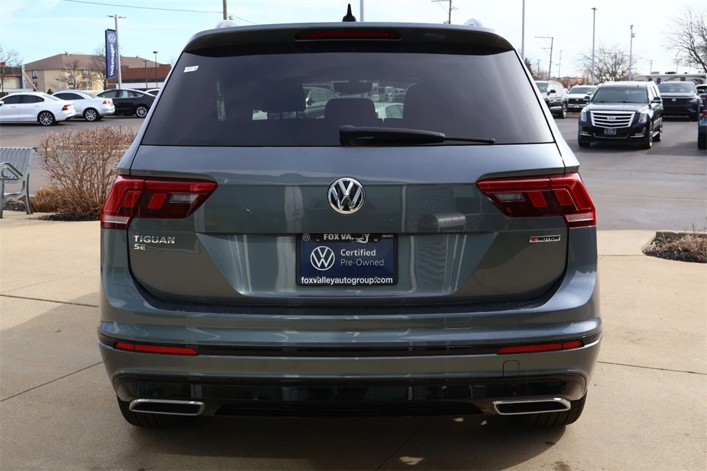 VW Tiguan 2.0T SE R-Line Black - изображение 5