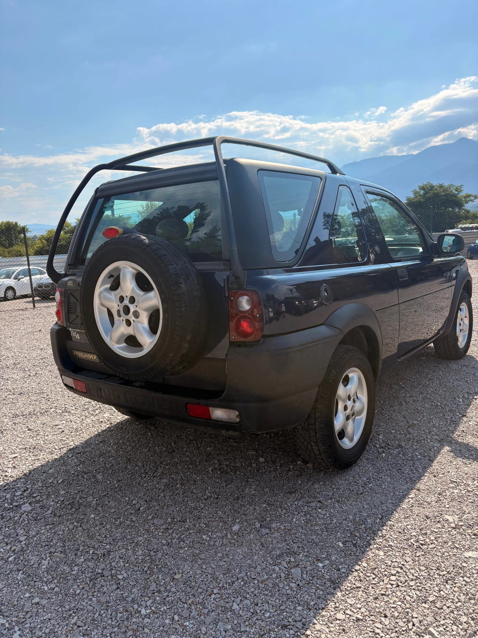 Land Rover Freelander 2.0 TD4 - изображение 6
