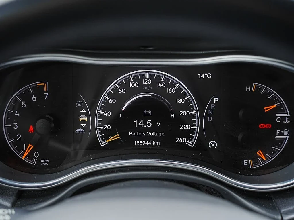 Jeep Grand cherokee Nardo Gray* 3.6* Altitude 4WD, снимка 13 - Автомобили и джипове - 54583947
