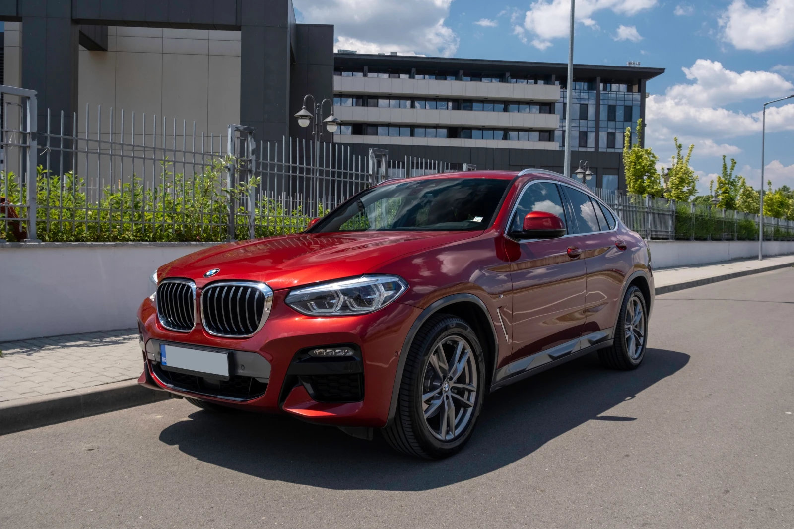 BMW X4 2.0d ГАРАНЦИЯ/Лизинг, снимка 2 - Автомобили и джипове - 55339089