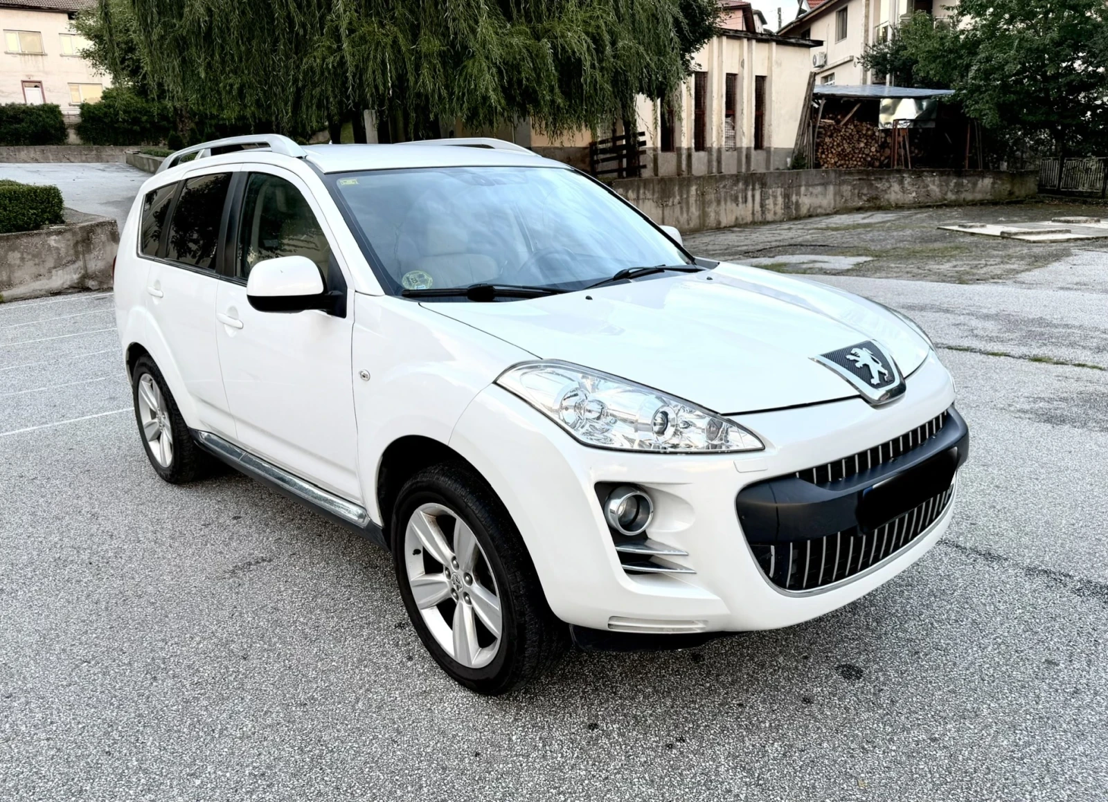 Peugeot 4007 2.2 165 автомат 7 места, снимка 3 - Автомобили и джипове - 56019284