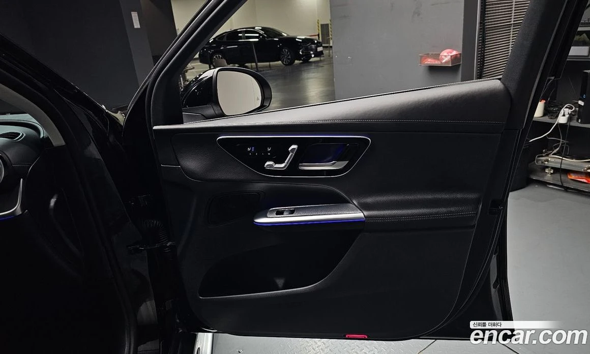 Mercedes-Benz GLC GLC220 d 4MATIC, снимка 13 - Автомобили и джипове - 56122816