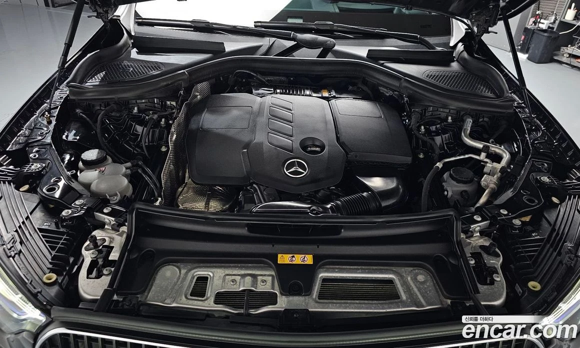 Mercedes-Benz GLC GLC220 d 4MATIC, снимка 5 - Автомобили и джипове - 56122816