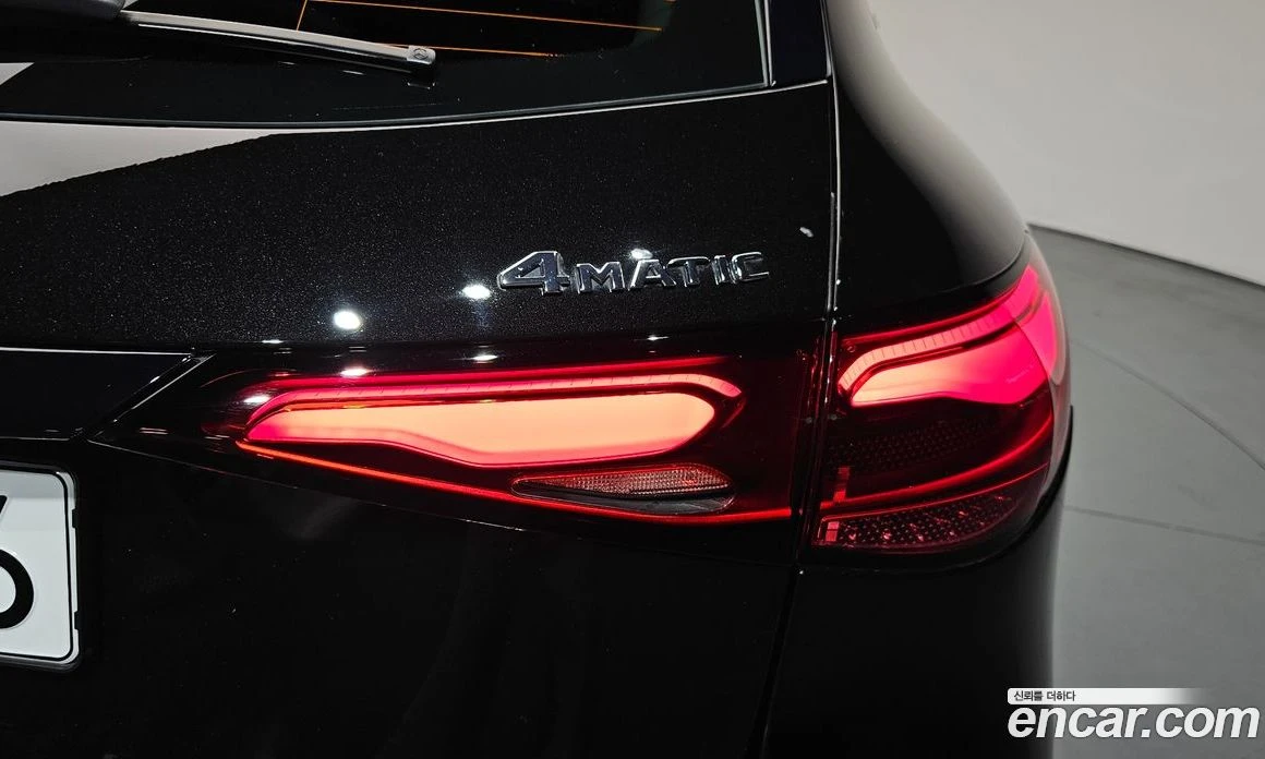 Mercedes-Benz GLC GLC220 d 4MATIC, снимка 8 - Автомобили и джипове - 56122816