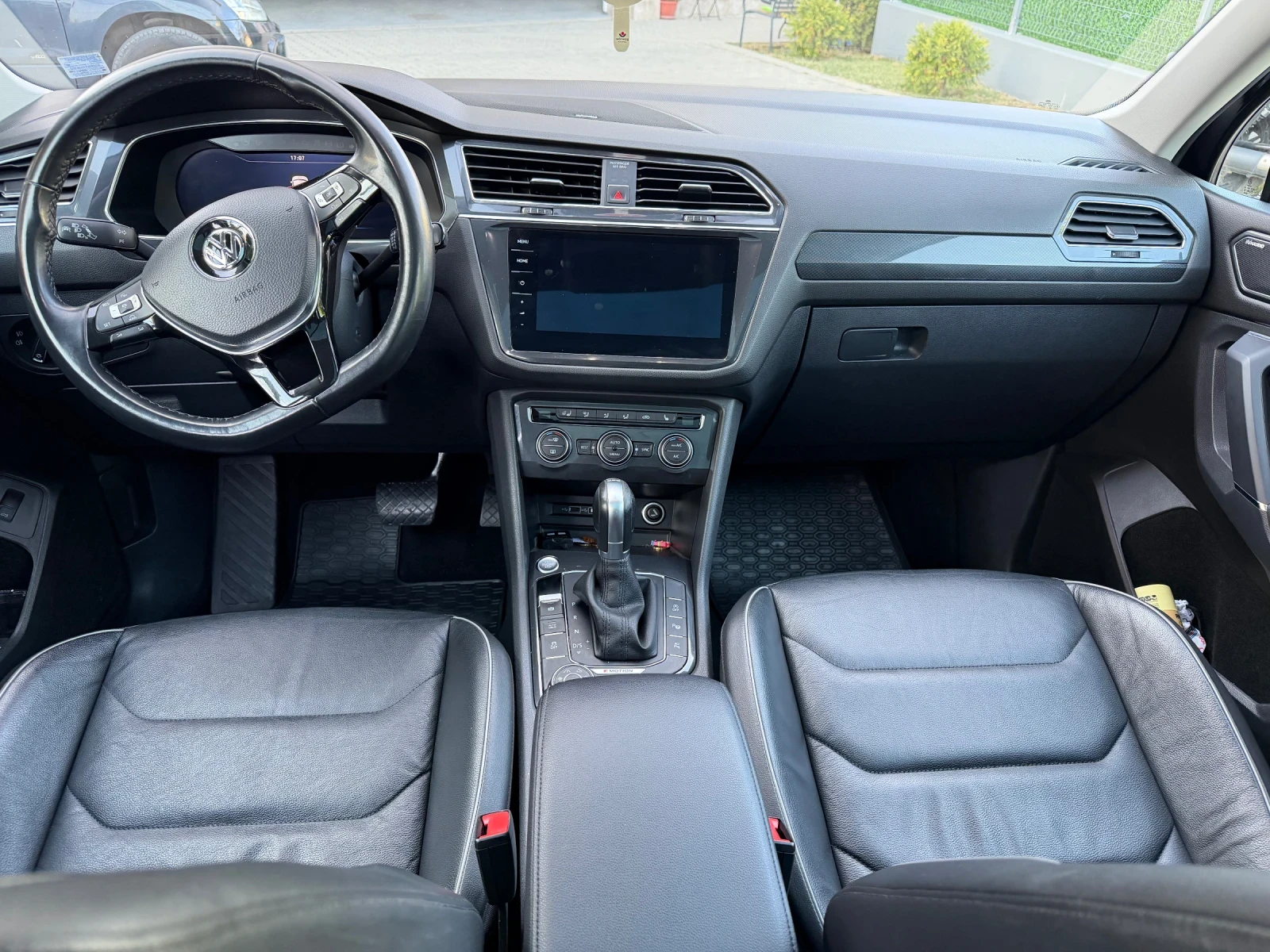 VW Tiguan Allspace, снимка 7 - Автомобили и джипове - 56328976