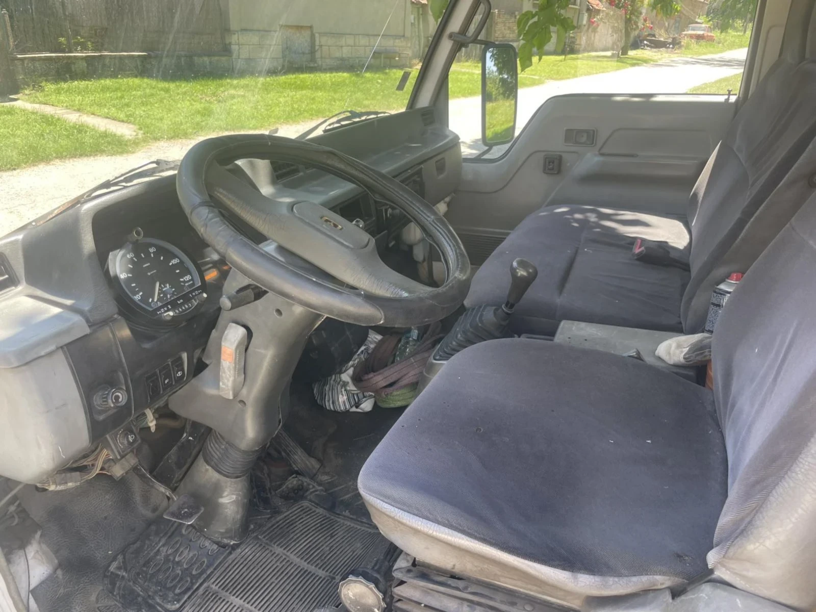 Mitsubishi Canter Със Кран - изображение 2