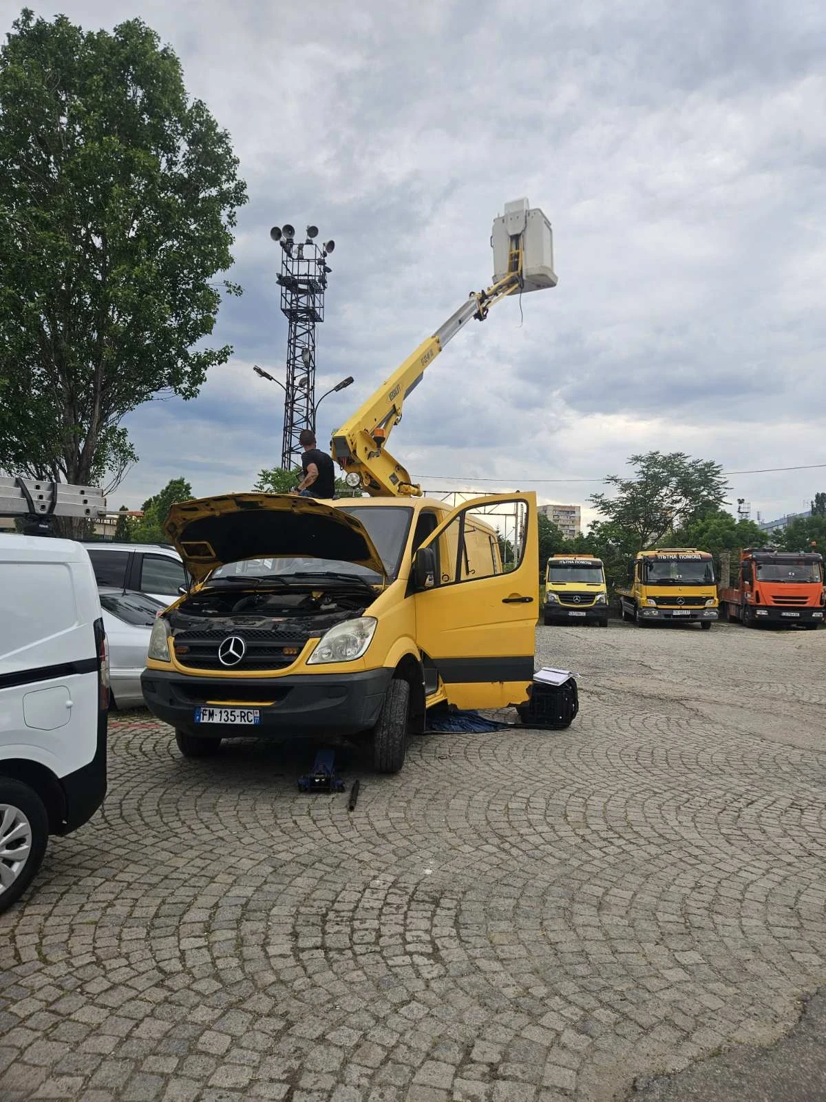 Mercedes-Benz 313 Вишка, снимка 7 - Бусове и автобуси - 54810380
