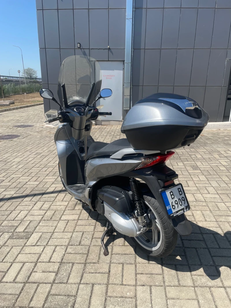 Honda Sh 300, снимка 3 - Мотоциклети и мототехника - 51535536