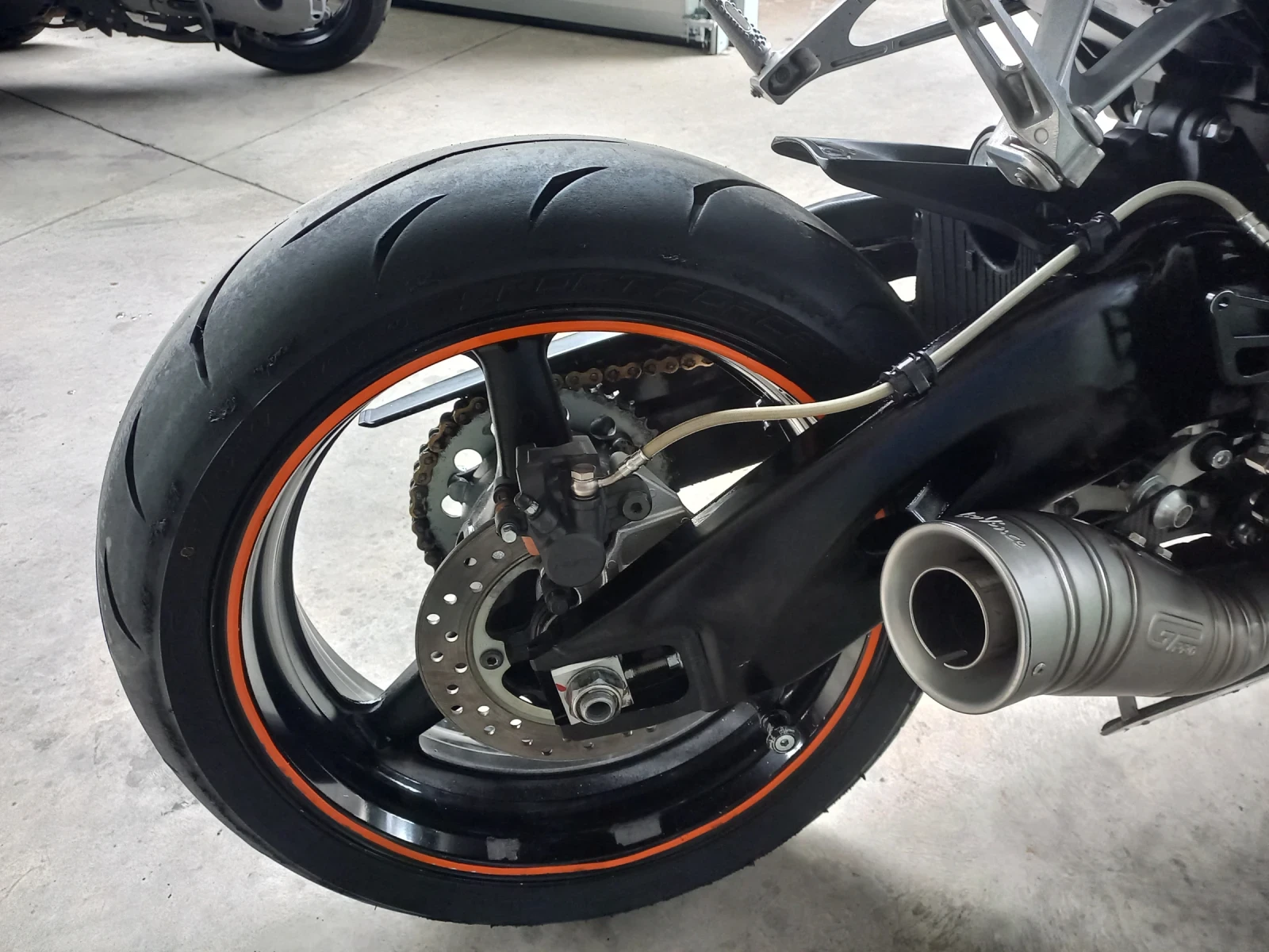 Honda Cbr 1000, снимка 9 - Мотоциклети и мототехника - 54281238