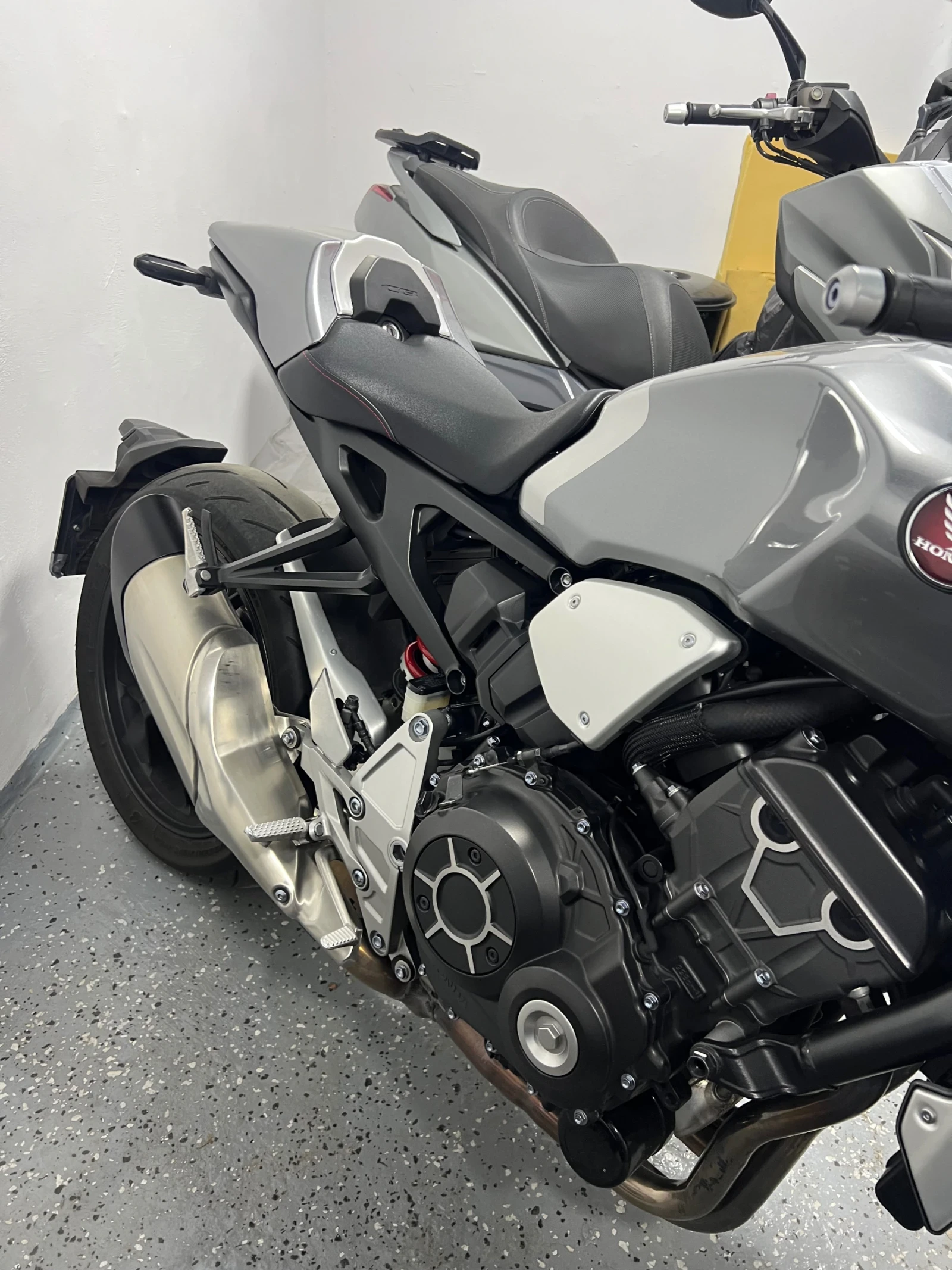 Honda Cb 1000r+ sc80 | Mobile.bg � ����������� 4
