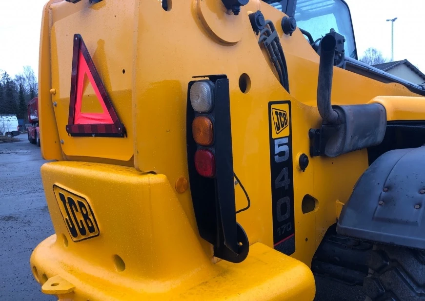 ������������ �������� JCB 540-170 | Mobile.bg � ����������� 9