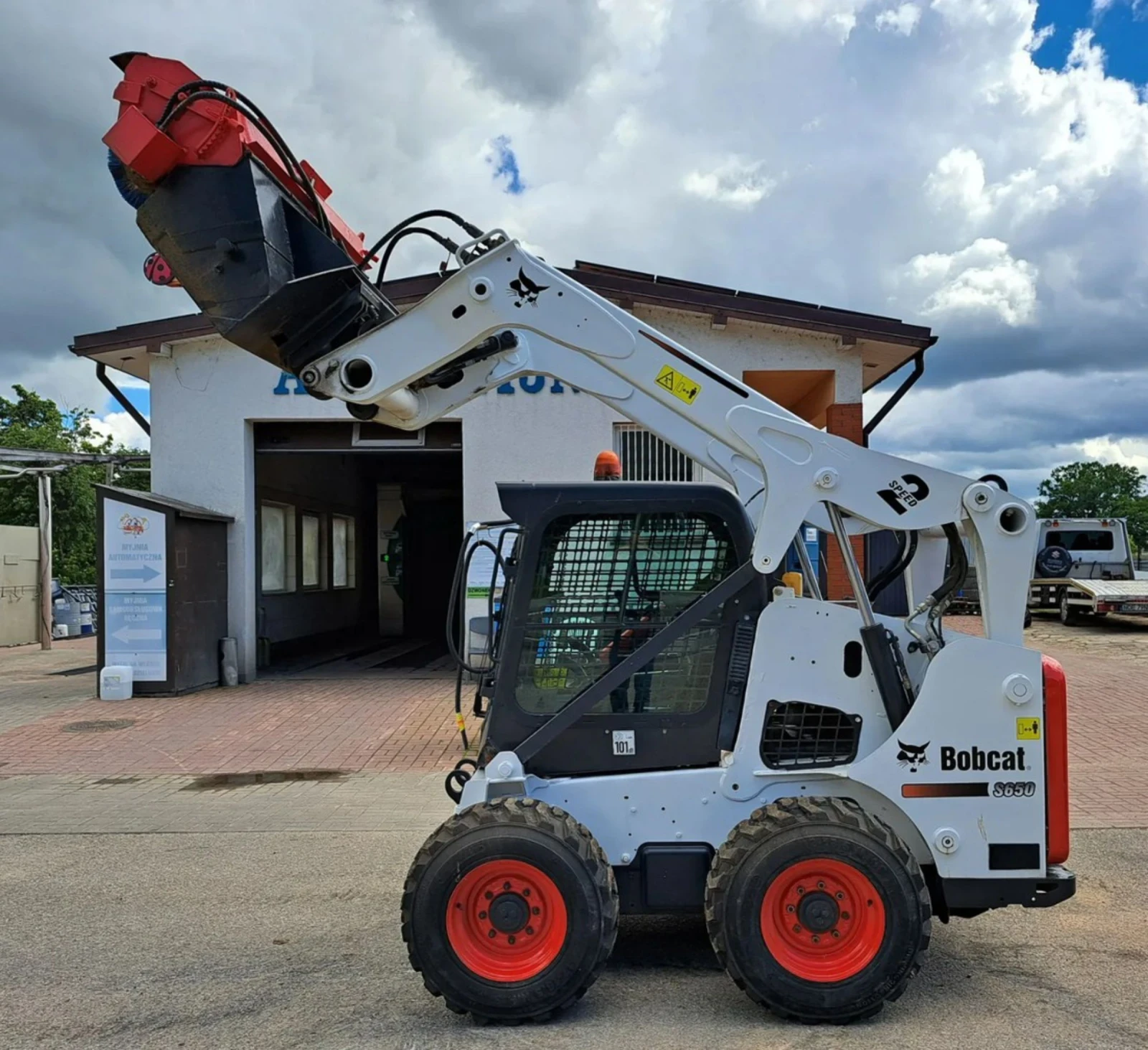 Мини челни товарачи Bobcat S650, снимка 2 - Индустриална техника - 55339531