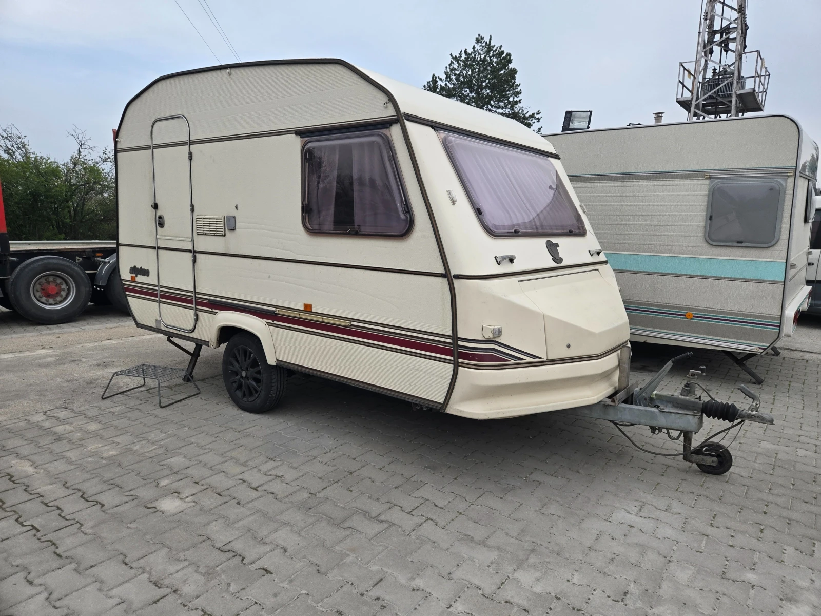 Каравана Alpine SPRITE, снимка 7 - Каравани и кемпери - 54226344