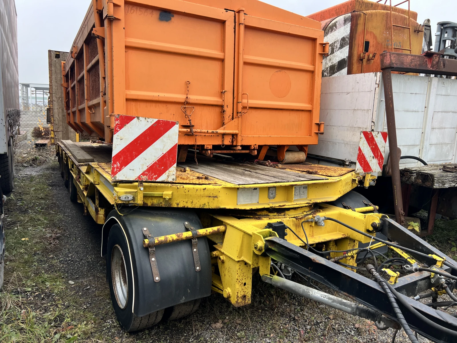   4-,  , 40-, , ,  | Mobile.bg   7