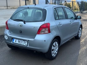 Toyota Yaris Автомат, снимка 6