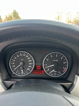 BMW 325 XI LPG, снимка 9