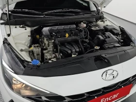 Hyundai Elantra 1.6 SMART, снимка 6