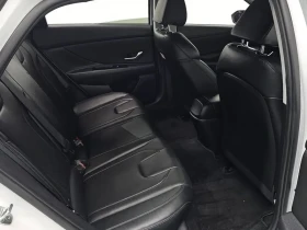 Hyundai Elantra 1.6 SMART, снимка 15