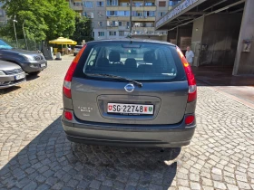     Nissan Almera tino