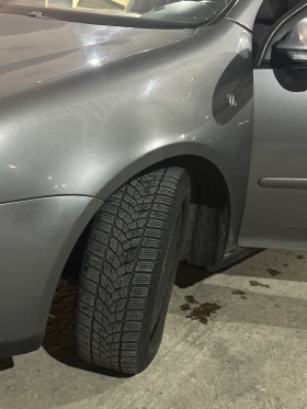 VW Golf 5   1.9 TDI   105 ..   | Mobile.bg    11