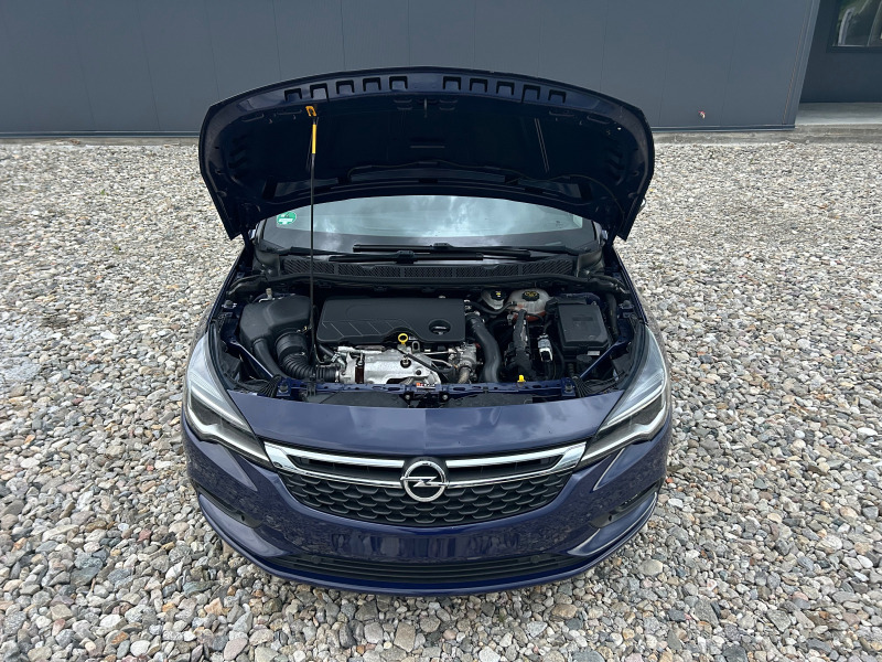 Opel Astra 1.6CDTI, снимка 17 - Автомобили и джипове - 45863088