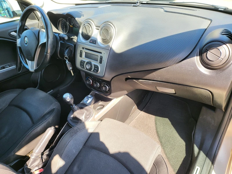 Alfa Romeo MiTo 1.6JTD, снимка 15 - Автомобили и джипове - 47061160