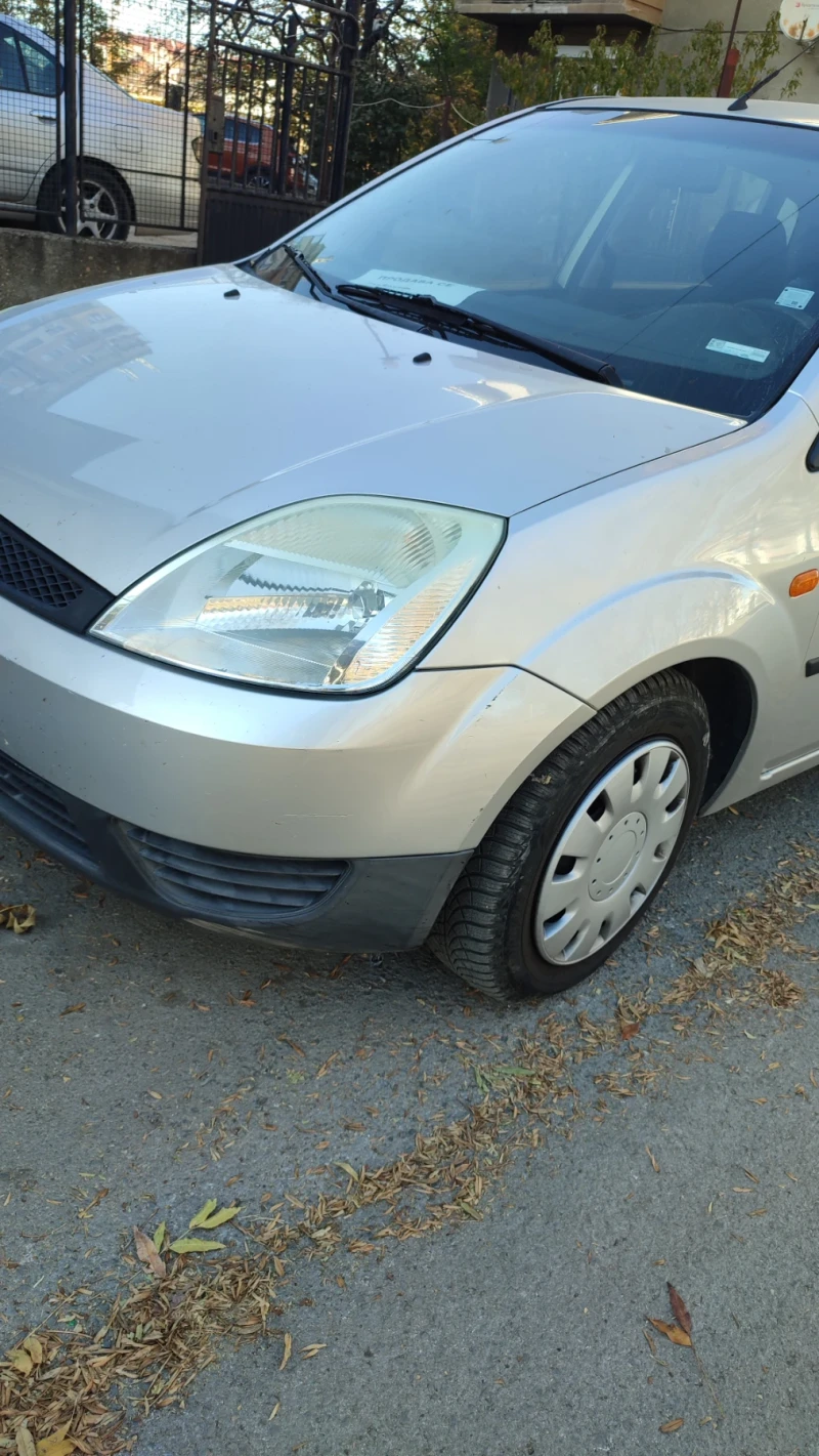 Ford Fiesta, снимка 2 - Автомобили и джипове - 47880379