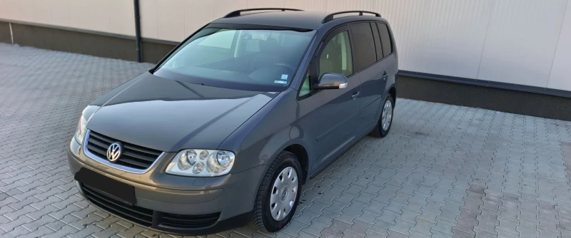 VW Touran, снимка 2 - Автомобили и джипове - 49089324