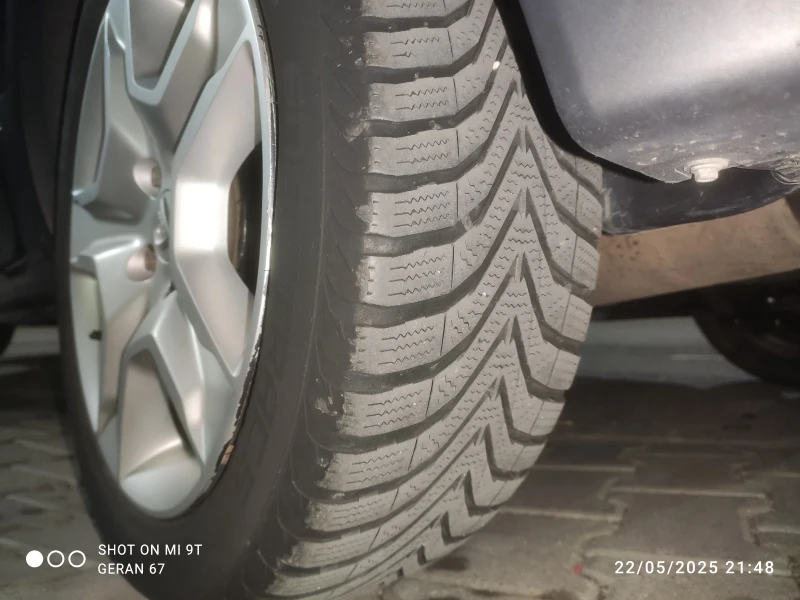 Dacia Lodgy Stepway, снимка 12 - Автомобили и джипове - 52284521